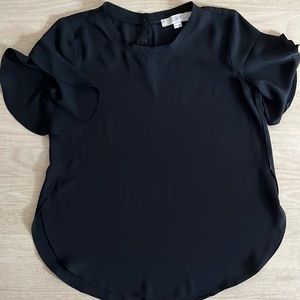 Black flutter sleeve dress top, excellent used condition.size is xxsp